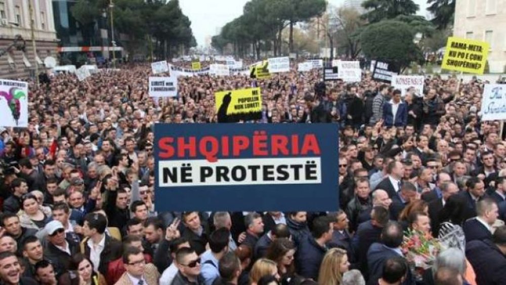 A mendoni se aksioni opozitar i planifikuar për shtator do të