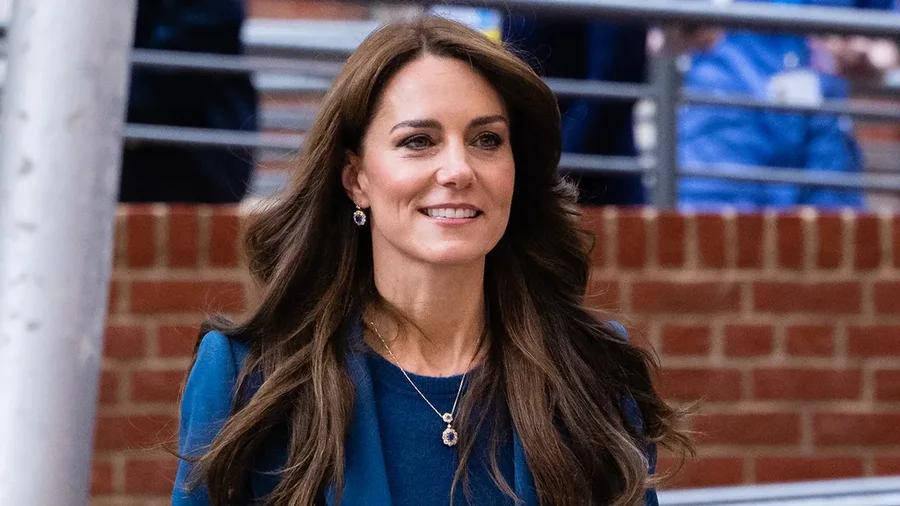 Zbulohet arsyeja pse Kate Middleton nuk i kanë rënë flokët