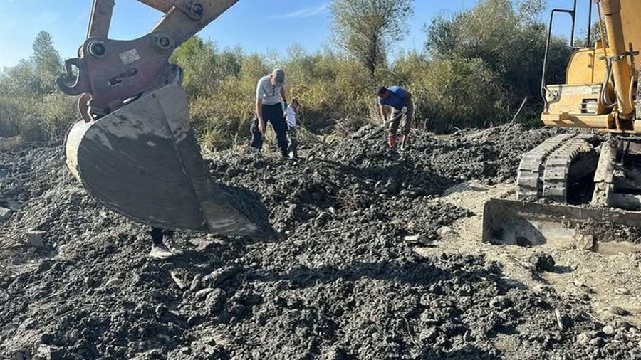 Pas 26 vitesh/ Gjenden në një varr masiv 11 të zhdukur gjatë