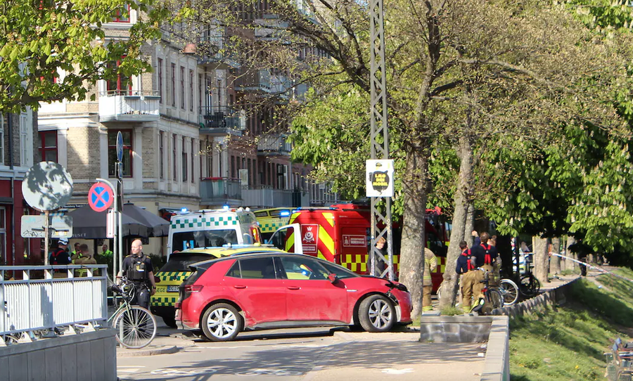 Burri humb kontrollin e makinës: 11 të plagosur, 3 rëndë
