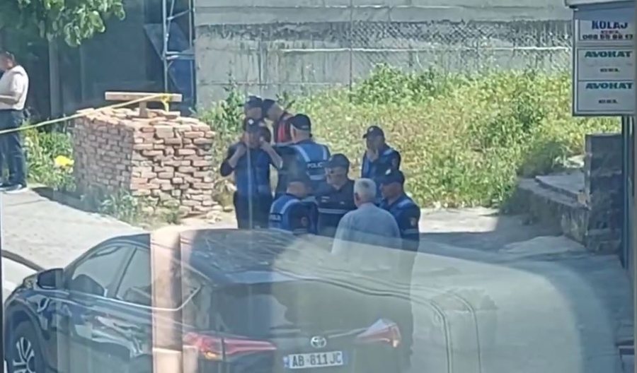 Breshëri automatiku në Laç, plagosen 5 persona! Mes tyre edhe