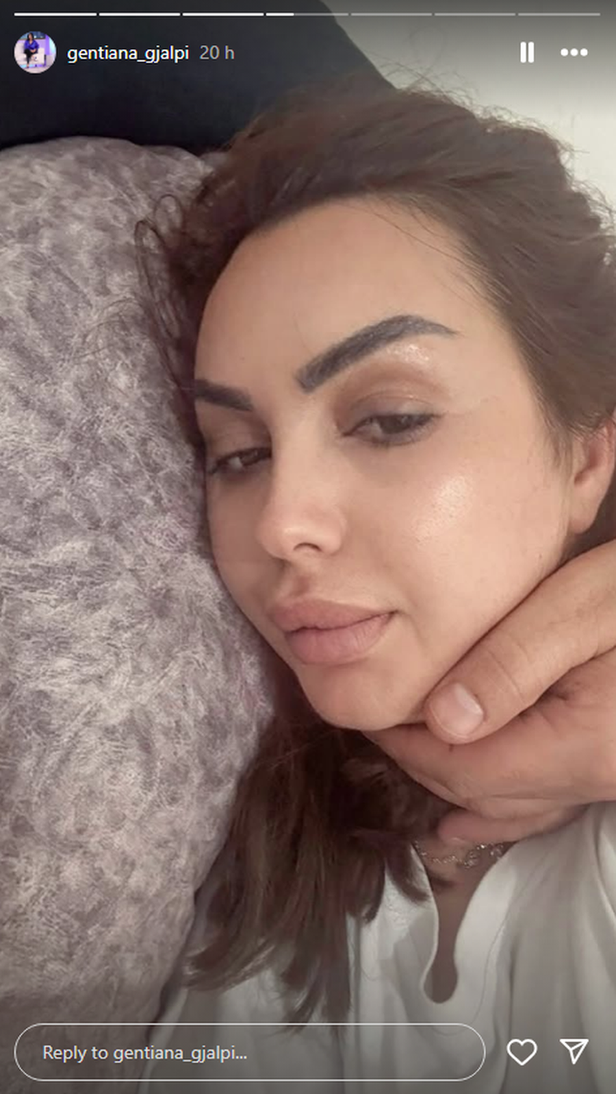 I dh*noi vajzën e mitur. A u kris marrëdhënia e Genta Gjalpit dhe