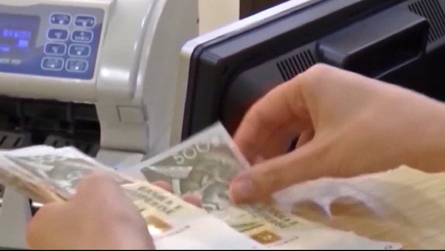 Pagat/ Në Shqipëri mesatarja arriti 770 euro në 2024-n, në