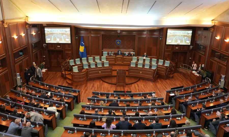 Kosova ende pa Kuvend të ri, dështon seanca e 13-të e