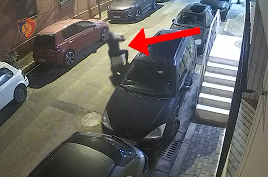 VIDEO/ Vidhte bizneset dhe ia mbathte me monopatinë, arrestohet autori i 6