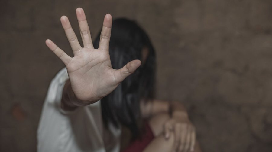 Burri 55-vjeçar në burg për ngacmimin e një vajze