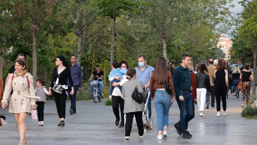 Pasojat e emigracionit, më shumë vdekje sesa lindje në 3 mujorin