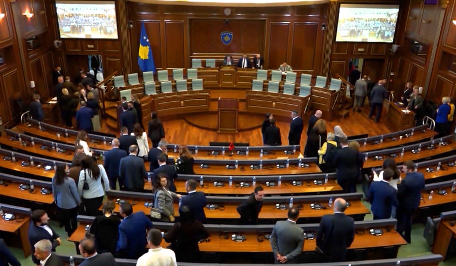 Nuk formohet komisioni për votimin e fshehtë, dështon për