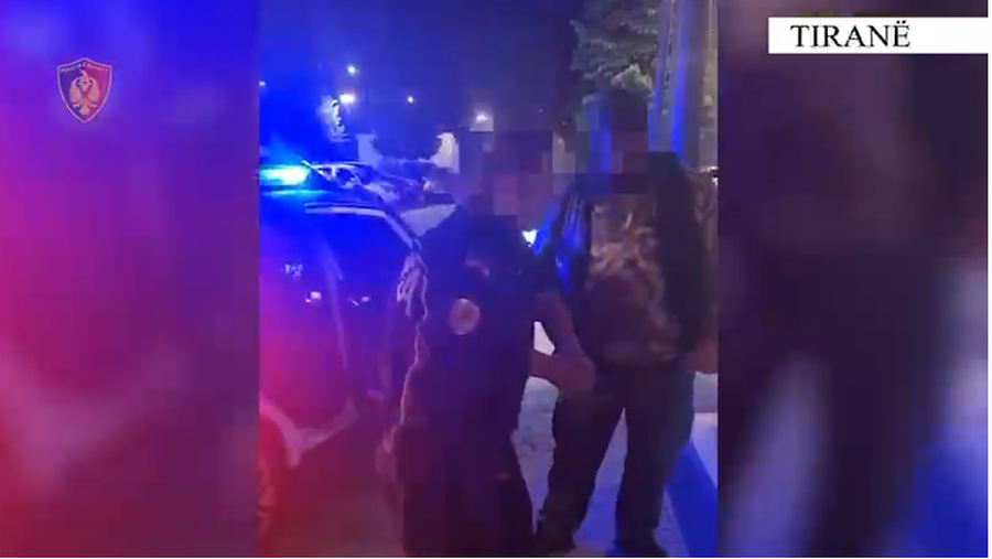 Merret peng dhe dhunohet 31 vjeçari në Tiranë