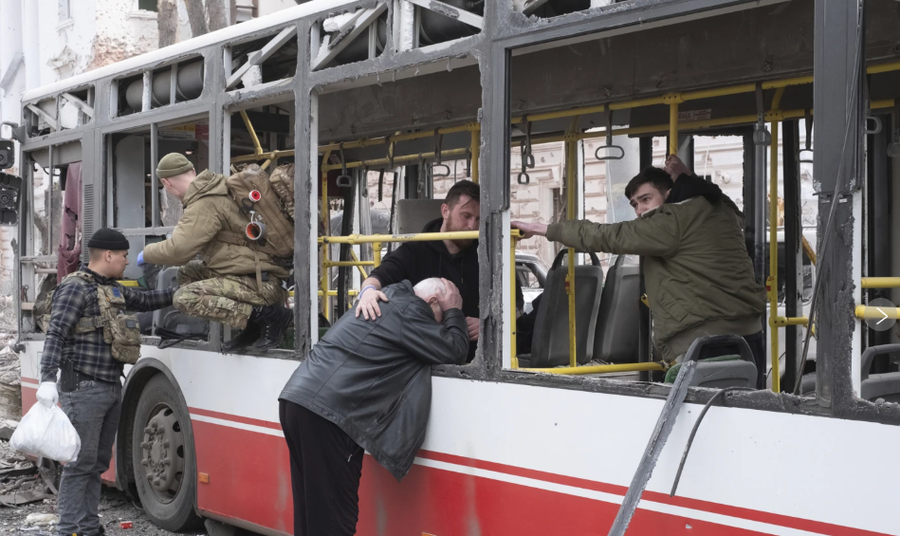 Rusia bombardon me dron autobusin në Ukrainë, 9 të vrarë dhe
