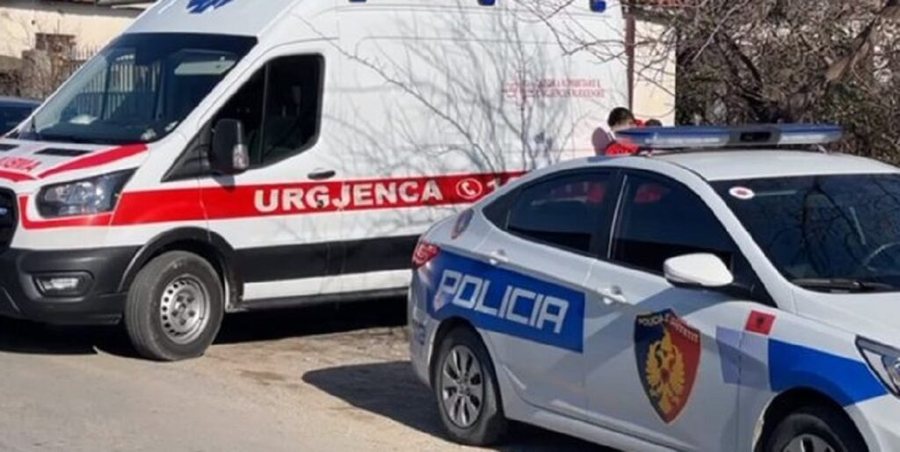 E fundit/ Aksident i rëndë në Tiranë, motorri bëhet