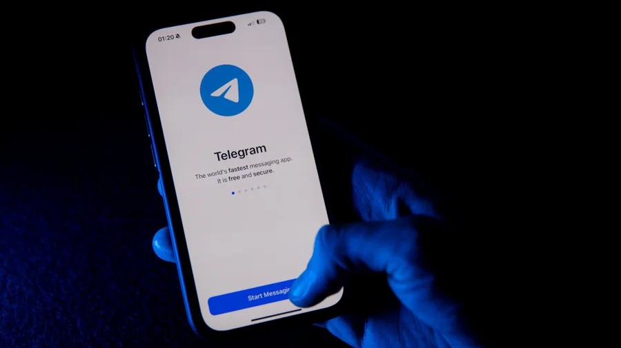 Themeluesi i Telegram-it akuzon Parisin për ndërhyrje në