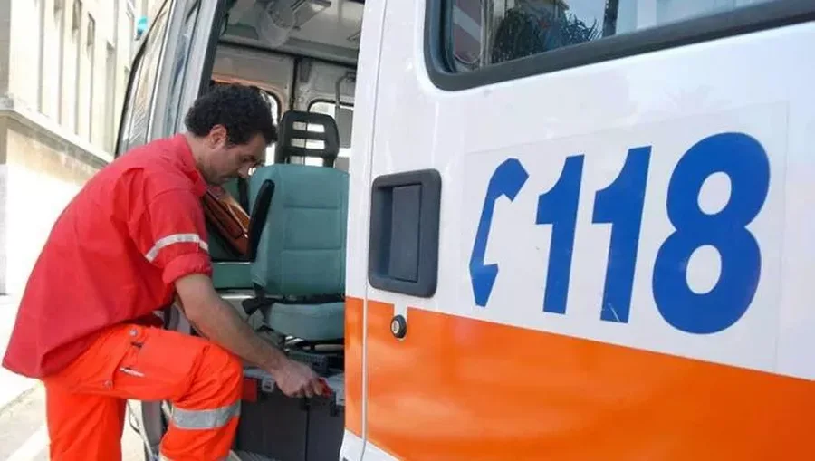 E rëndë/ U shtyp nga një kamion ndërtimi në vendin e