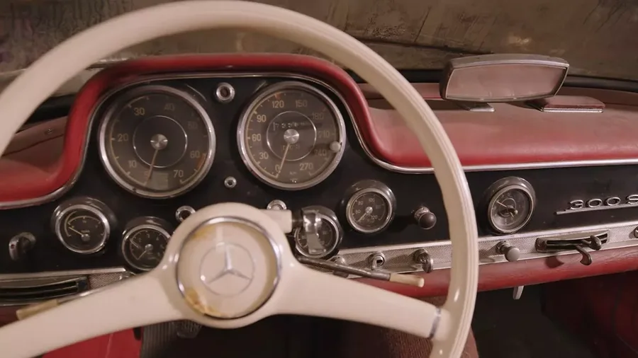 Nga rrënojat në një pasuri të paçmuar: Mercedes 300SL