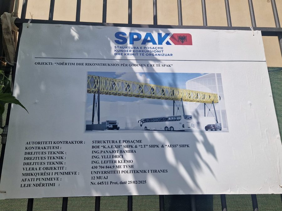 FOTOLAJM/ SPAK nis ndërtimin e godinës lidhëse me BKH-në!