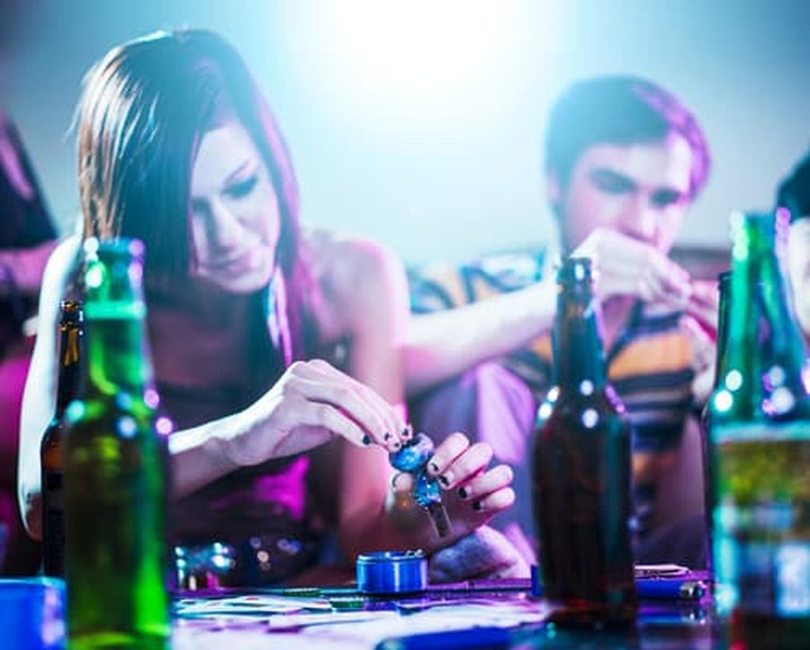 Adoleshentët amerikanë thyejnë rekordin: Përdorimi i