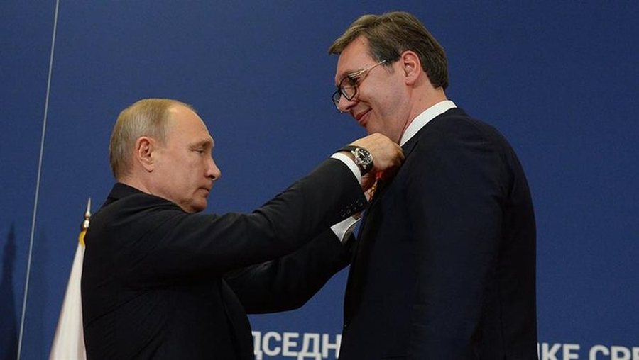 "Serbia po qëllon Rusinë pas shpine"/ Moska akuzon