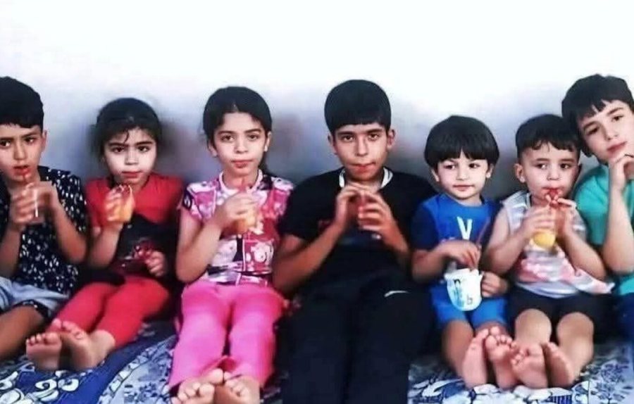 Djali i mbijetuar i mjekes palestineze që humbi 9 fëmijë në