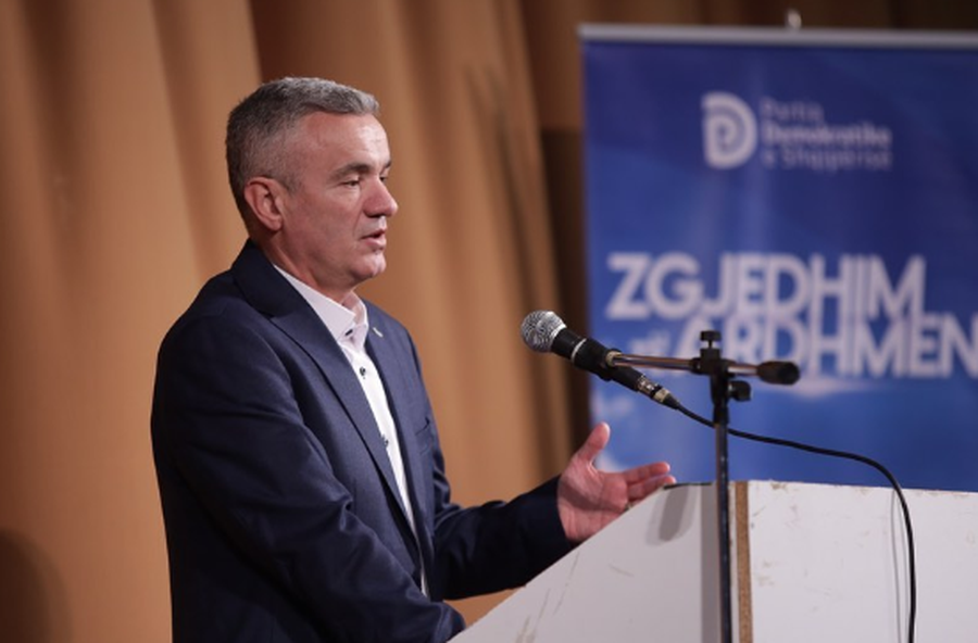 U arrestua për falsifikim të veshjeve firmato, Luan Haka, ish-kandidat