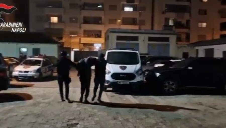 Në kërkim ndërkombëtar/ Policia italiane ekstradon nga