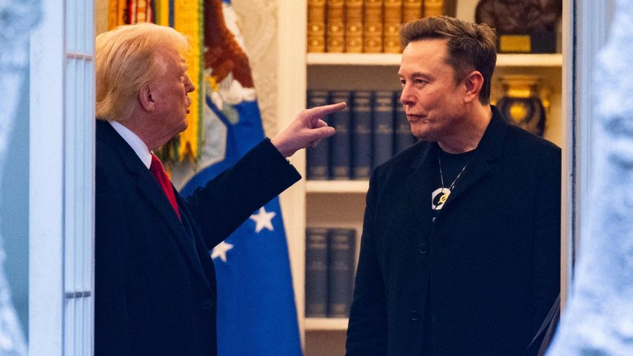 Pas 'ndarjes', Musk hap 'thesin'', Trump