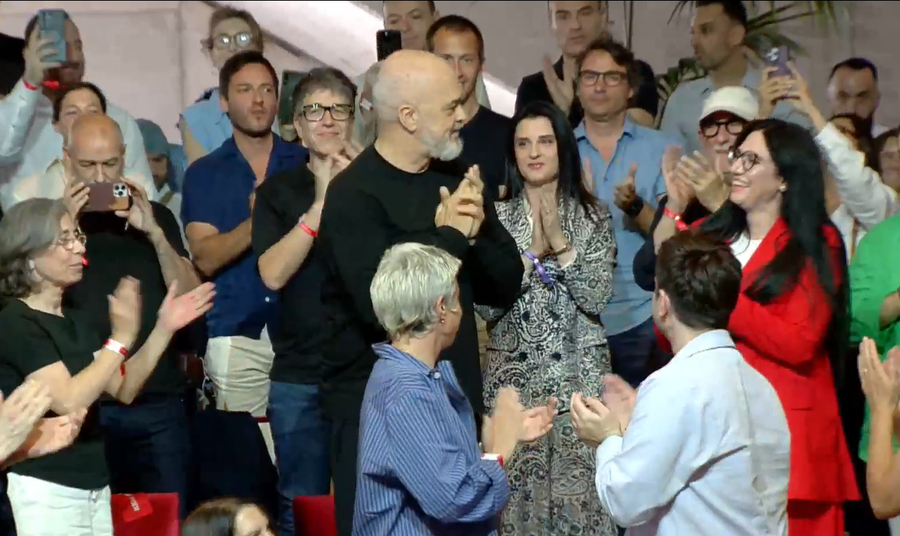VIDEO/ Festivali “Bukë e Zemër”, Rama mbaron fjalën