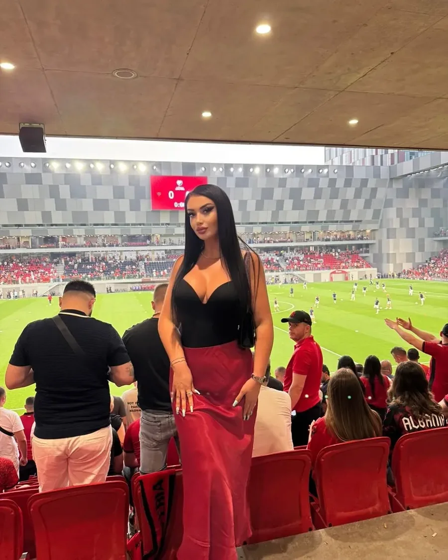 Vajzat e showbiz-it shqiptar marrin vëmendjen e medias serbe: I