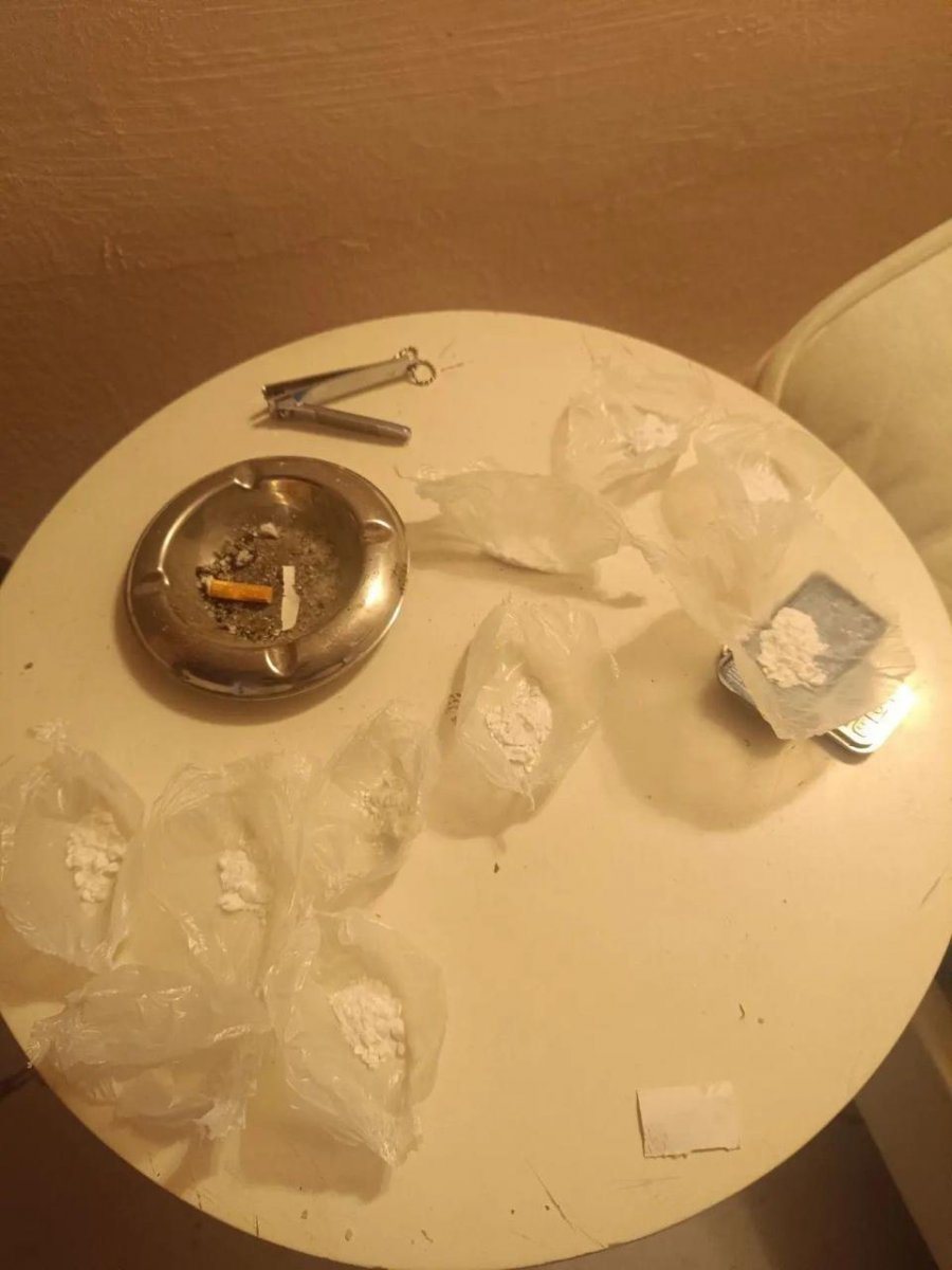 EMRAT/ Shpërndanin drogë në Mykonos, arrestohen 3 shqiptar