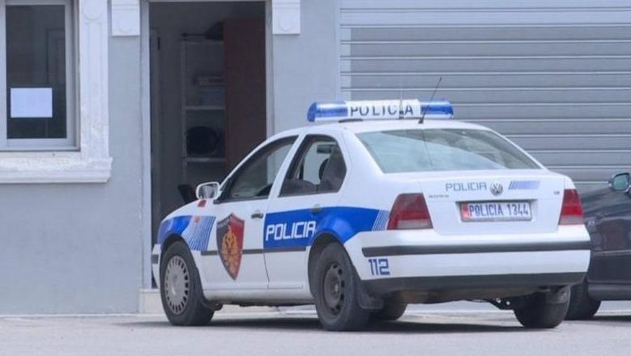 EMRAT/ Sherr mes dy personave në Divjakë për motive të