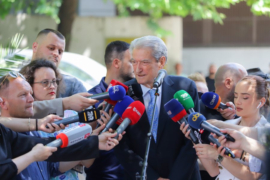 U pyet për padinë e gjyqtares, Berisha: Irena qenka fyer se e pyeta