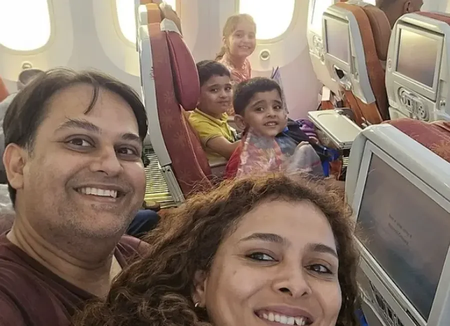 Selfie tragjike para rrëzimit – Familja indiane humb jetën