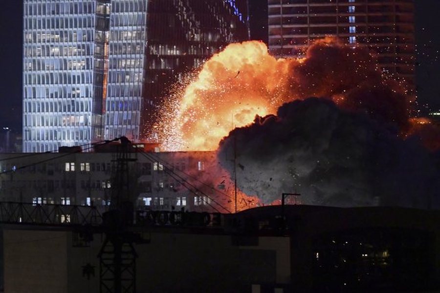 Sulmi mbi Tel Aviv, Khamenei: S'do të kemi mëshirë: Irani