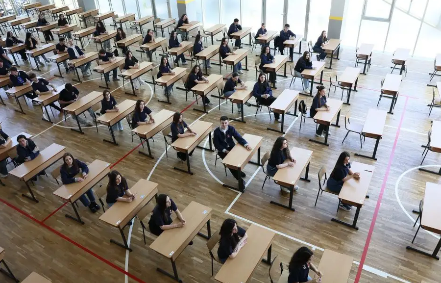 Shqetësuese! Maturantët arrijnë rezultate më të mira