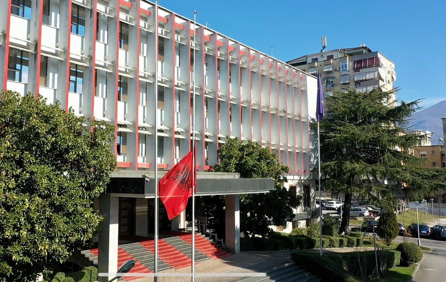 MEPJ mesazh shqiptarëve në vendet e Gjirit Persik: Tregoni kujdes