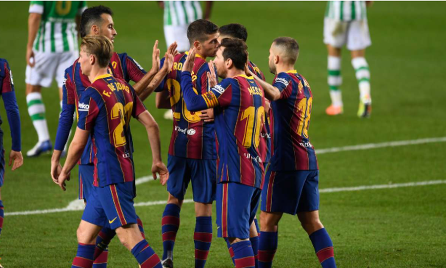 Barcelona i jep fund 'makthit financiar', shlyen borxhet ndaj Messit