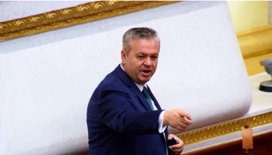 "Armiku Murrizi e mori dënimin", ish-deputeti ironizon PD-në
