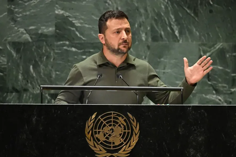 Ukraina tërhiqet nga Konventa e Otavës, Zelensky firmos dekretin
