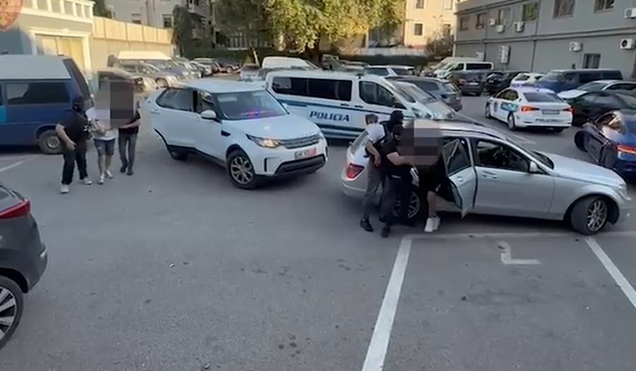 EMRAT/ Kapen "furnitorët" e kokainës në Tiranë, dy