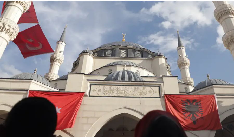Analiza e DW: Xhamitë si instrumente të politikës turke në