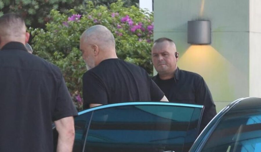 Pasi “trazoi detin” në Vlorë, Rama sjell dallgët
