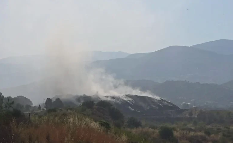 Elbasani “zgjohet” prej 5 ditësh nën tym toksik! Heshtje