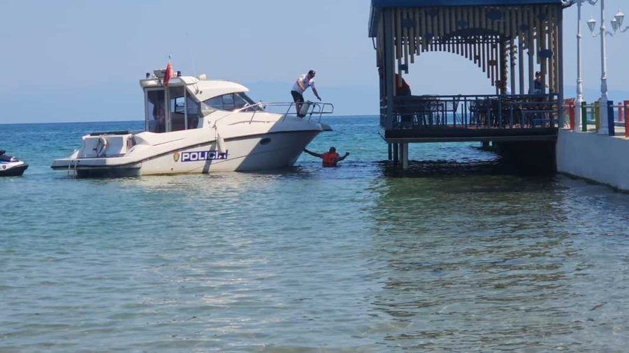 Gjendet një i pajetë në ujrat e liqenit të Pogradecit