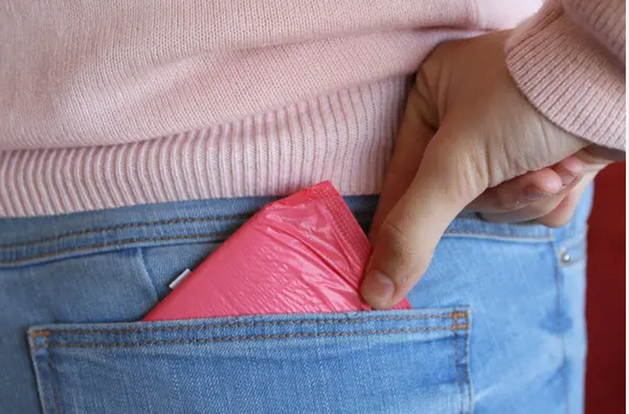 Çfarë tregon data e ciklit të parë menstrual për