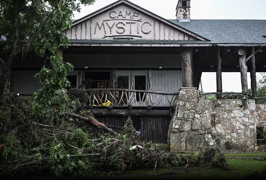 FOTO / Brenda kampit "Mystic" në Teksas ku u zhduken 27 vajza: Si