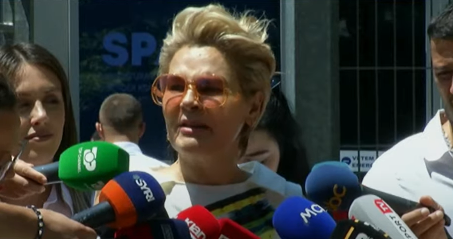 “Kam qenë në Bevery Hills me Shatkun dhe Bebe