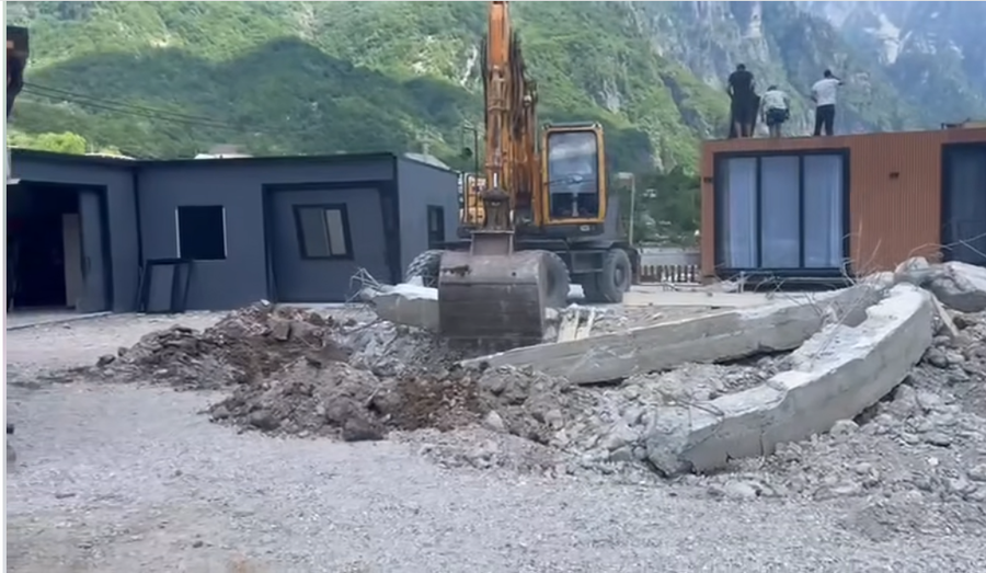 Pas denoncimit, Rama poston aksionin nga Thethi: Krimineli hodhi betonin e