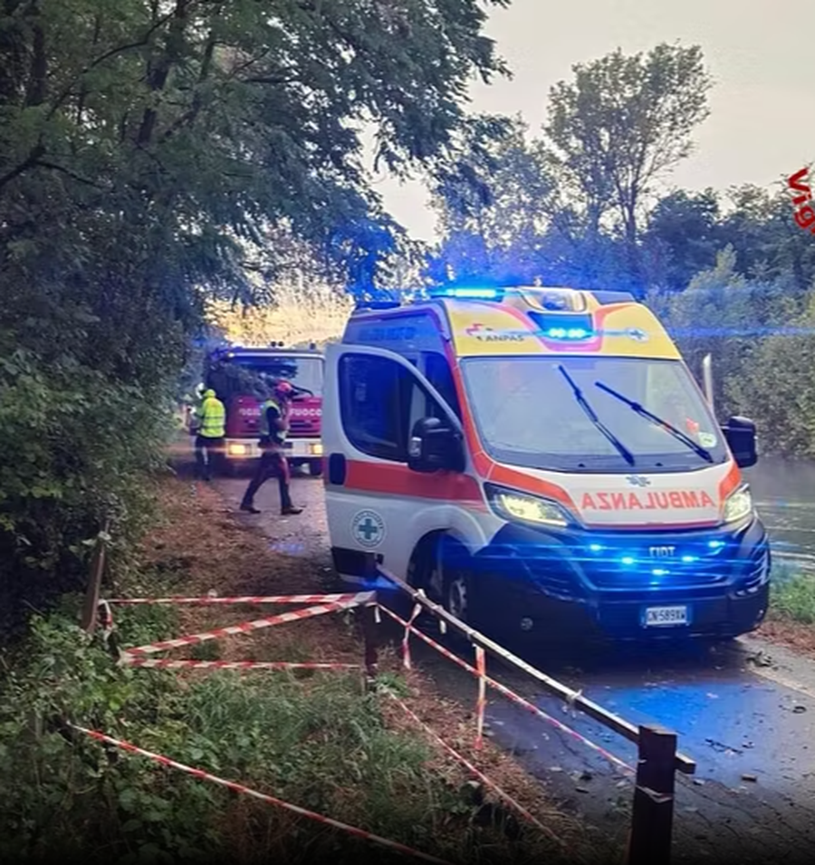 Moti i keq godet Italinë: 27 mijë rrufe në 12 orë në
