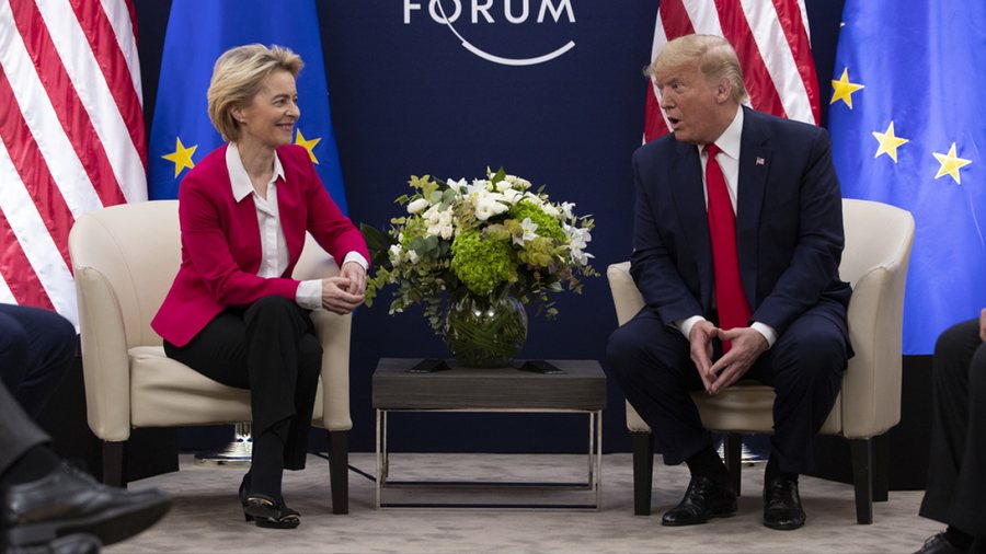 Politico zbulon propozimin e Trump: Tarifa 10% me BE-në me disa