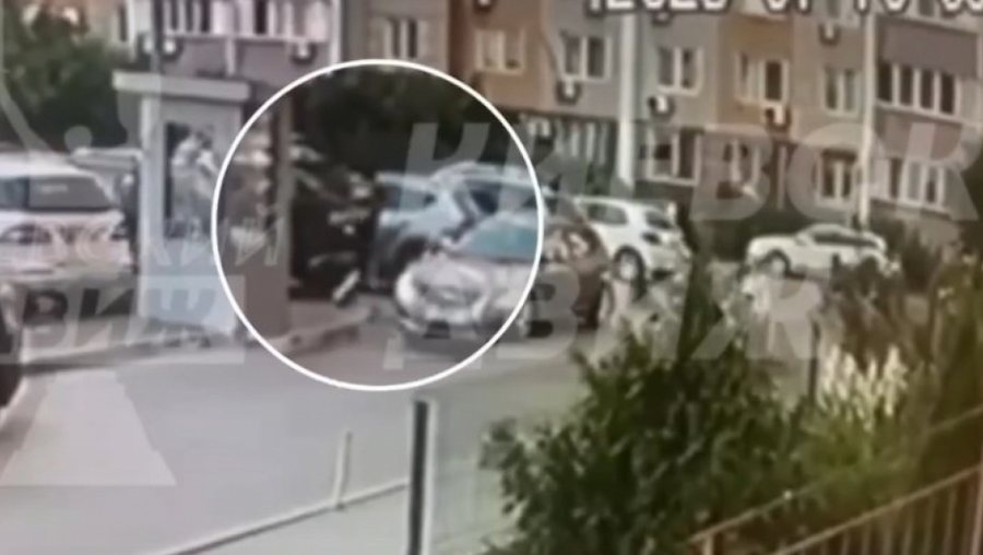 VIDEO/ Vritet brutalisht në mes të ditës zyrtari i lartë i
