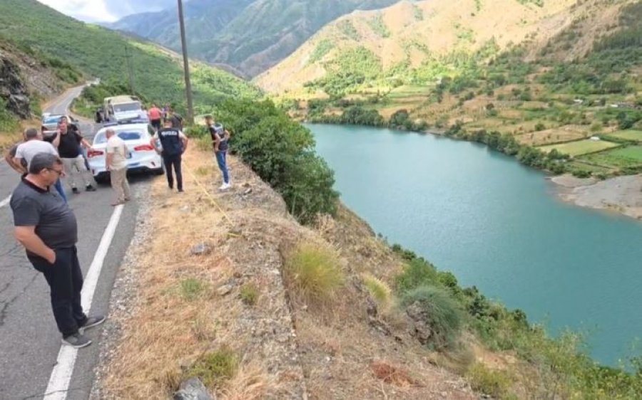 "U rrëmbye nga dy makina në Burrel" - Një Range Rover